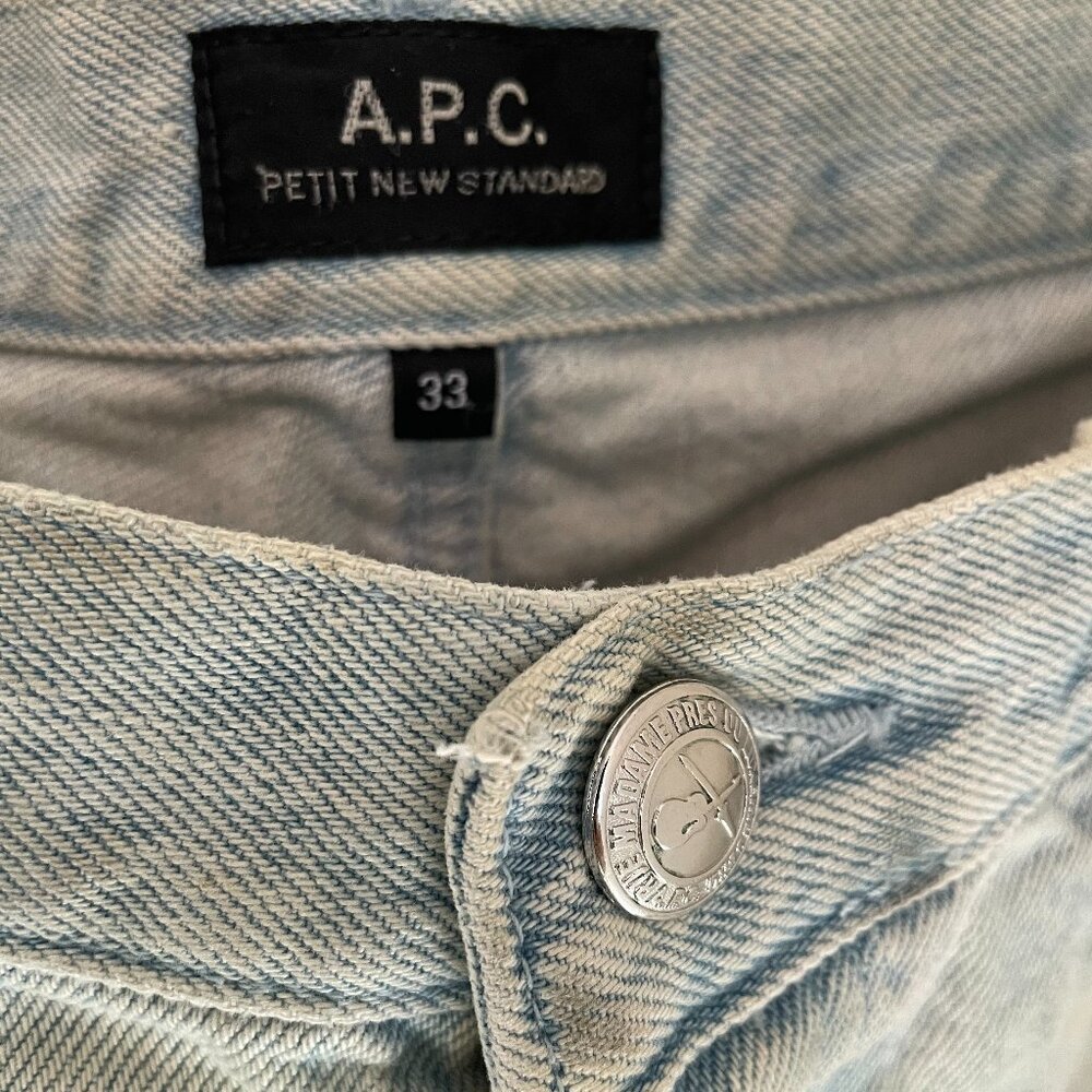 A.P.C. Petit New Standard Jeans • Light Wash • Men’s Size 33 • Broken-In Classic
